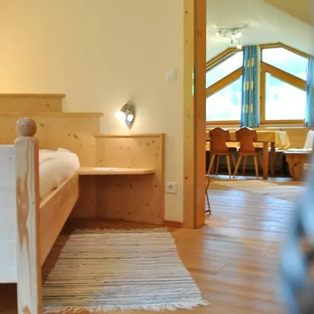 Gaeste- Und Seminarhaus Soelkstub'N Sankt Nikolai im Sölktal Buitenkant foto